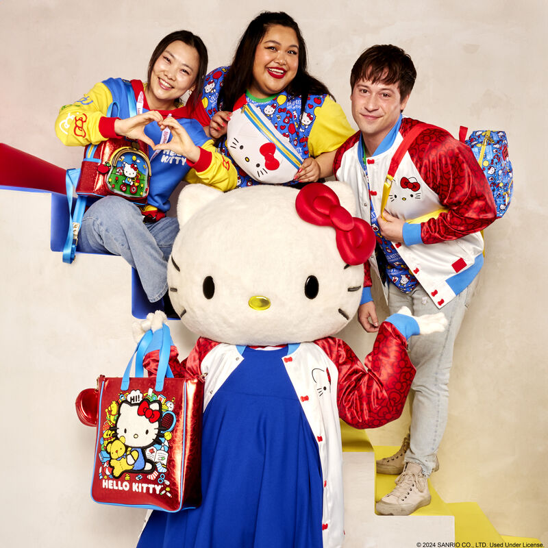 DTC-HELLO-KITTY-50THANNIVERSARY-017-8.jpg